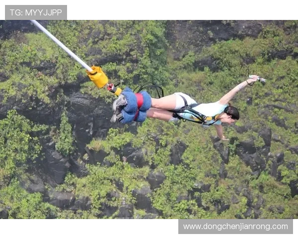 成都攀岩队个人能力提升之路探秘与训练经验分享