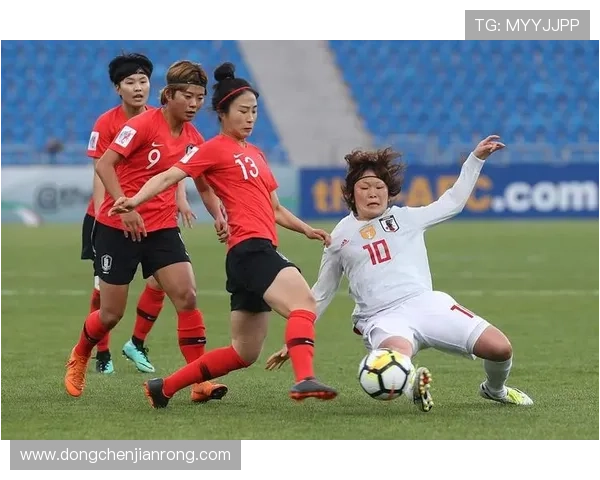 成都羽毛球队边路渗透战术分析及其在比赛中的成效与不足探讨